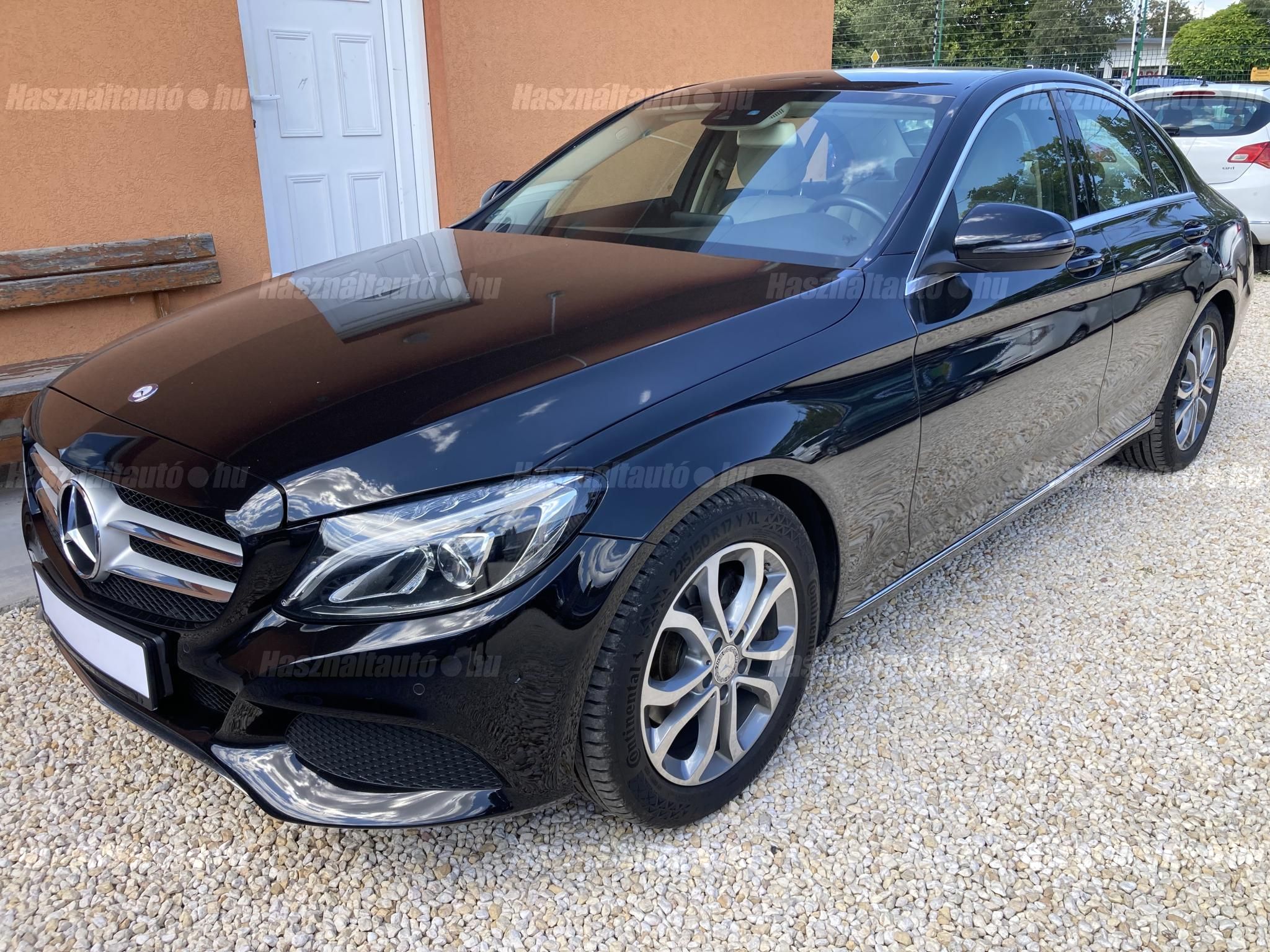 MERCEDES-BENZ C 220 d 4Matic 7G-TRONIC !ALUFELNI!ÜLÉSFŰTÉS!NAVIGÁCIÓ!TEMPOMAT!CARPLAY!MAGYARORSZÁGI!
