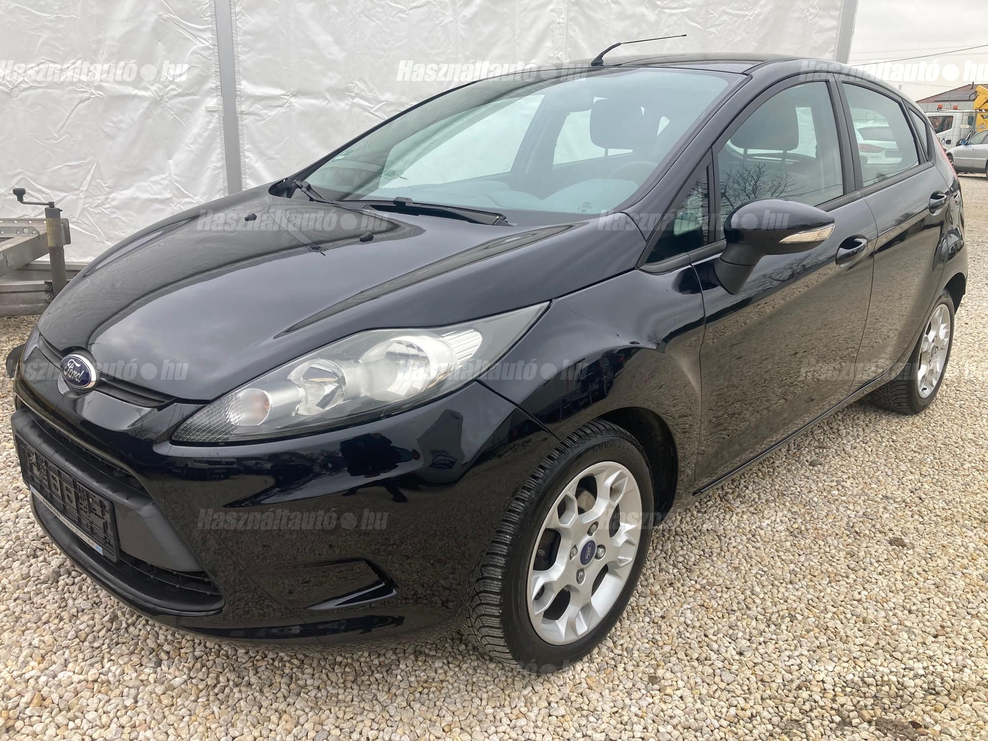 FORD FIESTA 1.25 Colourline !188.000KM!ALUFELNI!KLÍMA!MULTIKORMÁNY!SZÉLVÉDŐFŰTÉS!GYÁRI HIFI!