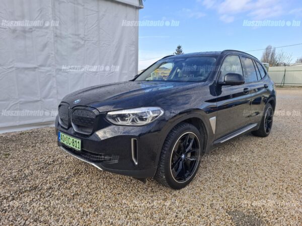 BMW IX3 Impressive HEAD UP! PANORÁMA TETŐ! SÁVTARTÓ! TÁVTARTÓ! DIGIT MŰSZERFAL AKÁR 1 ÉV GARANCIÁVA